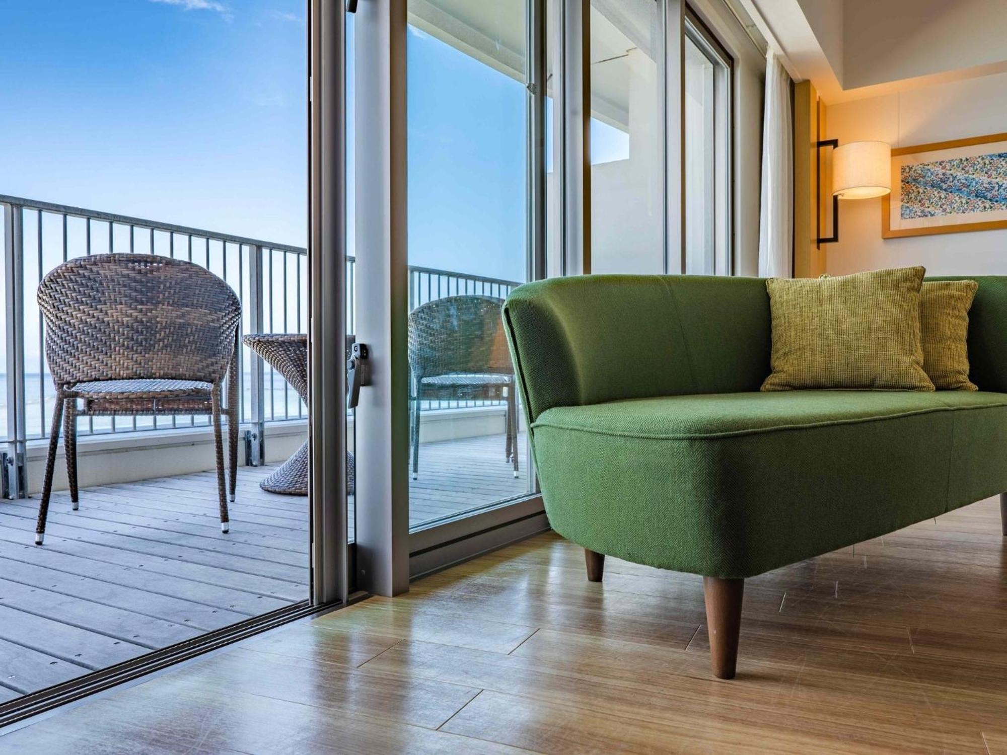 The Orion Hotel Motobu Resort & Spa Exteriör bild