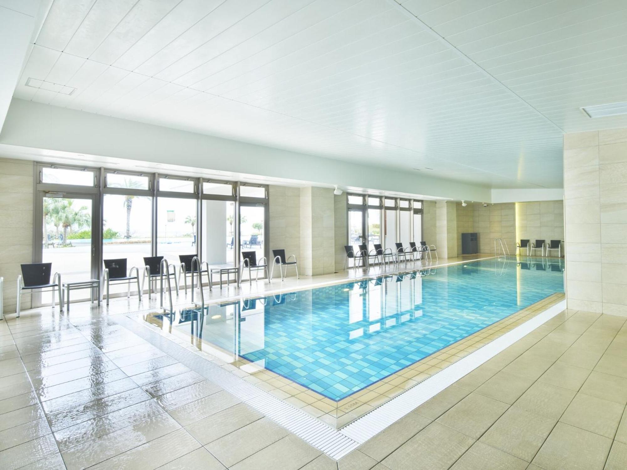 The Orion Hotel Motobu Resort & Spa Exteriör bild