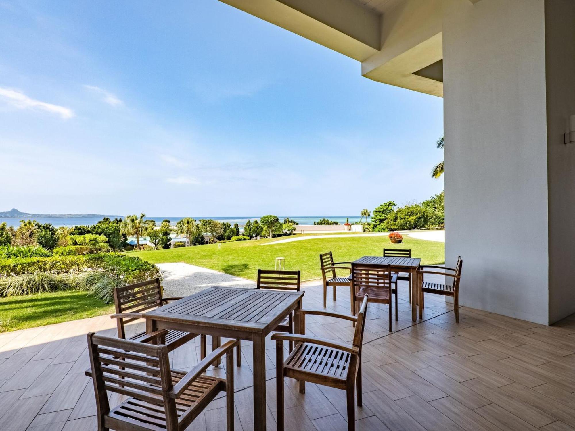 The Orion Hotel Motobu Resort & Spa Exteriör bild