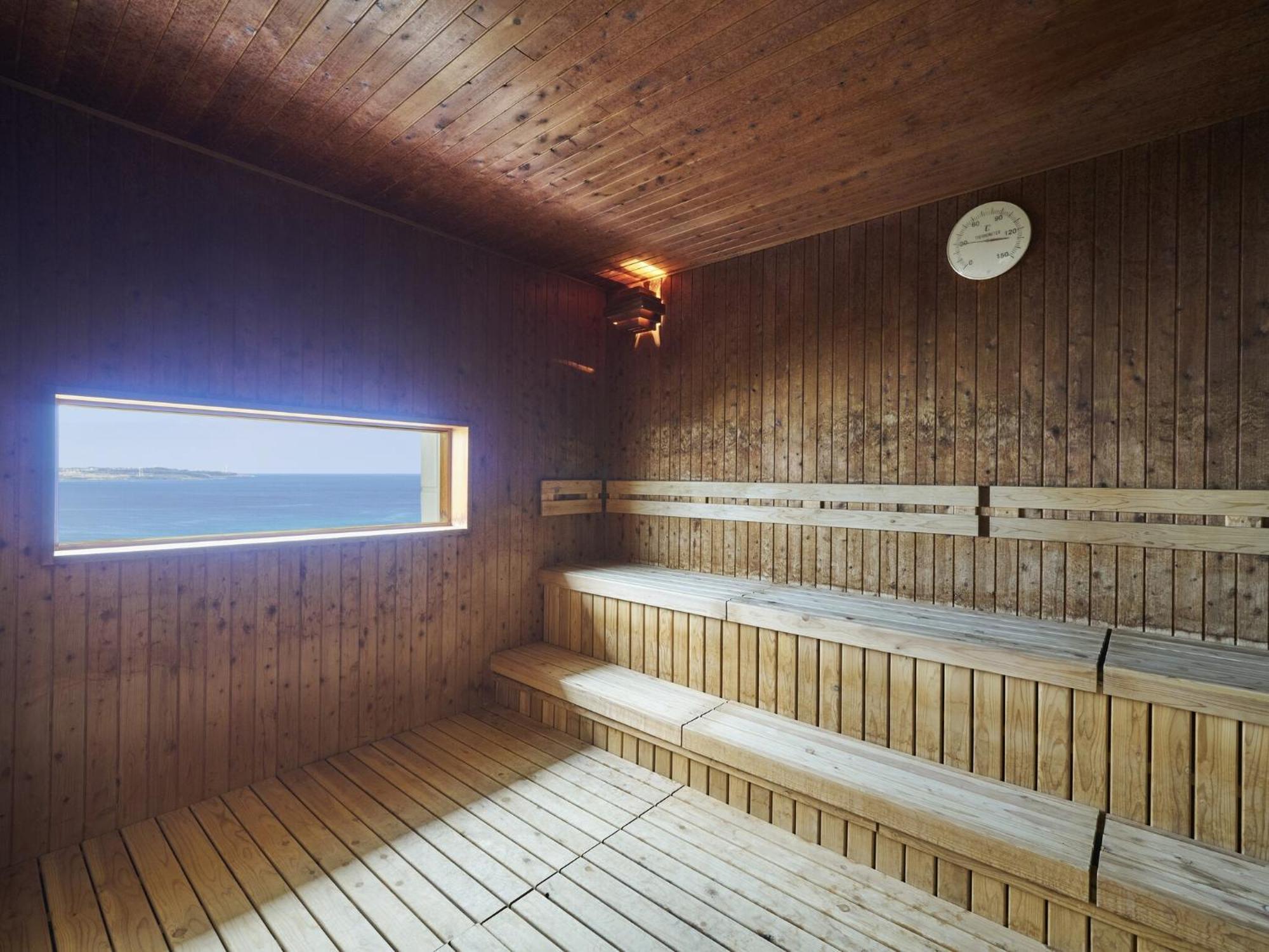 The Orion Hotel Motobu Resort & Spa Exteriör bild