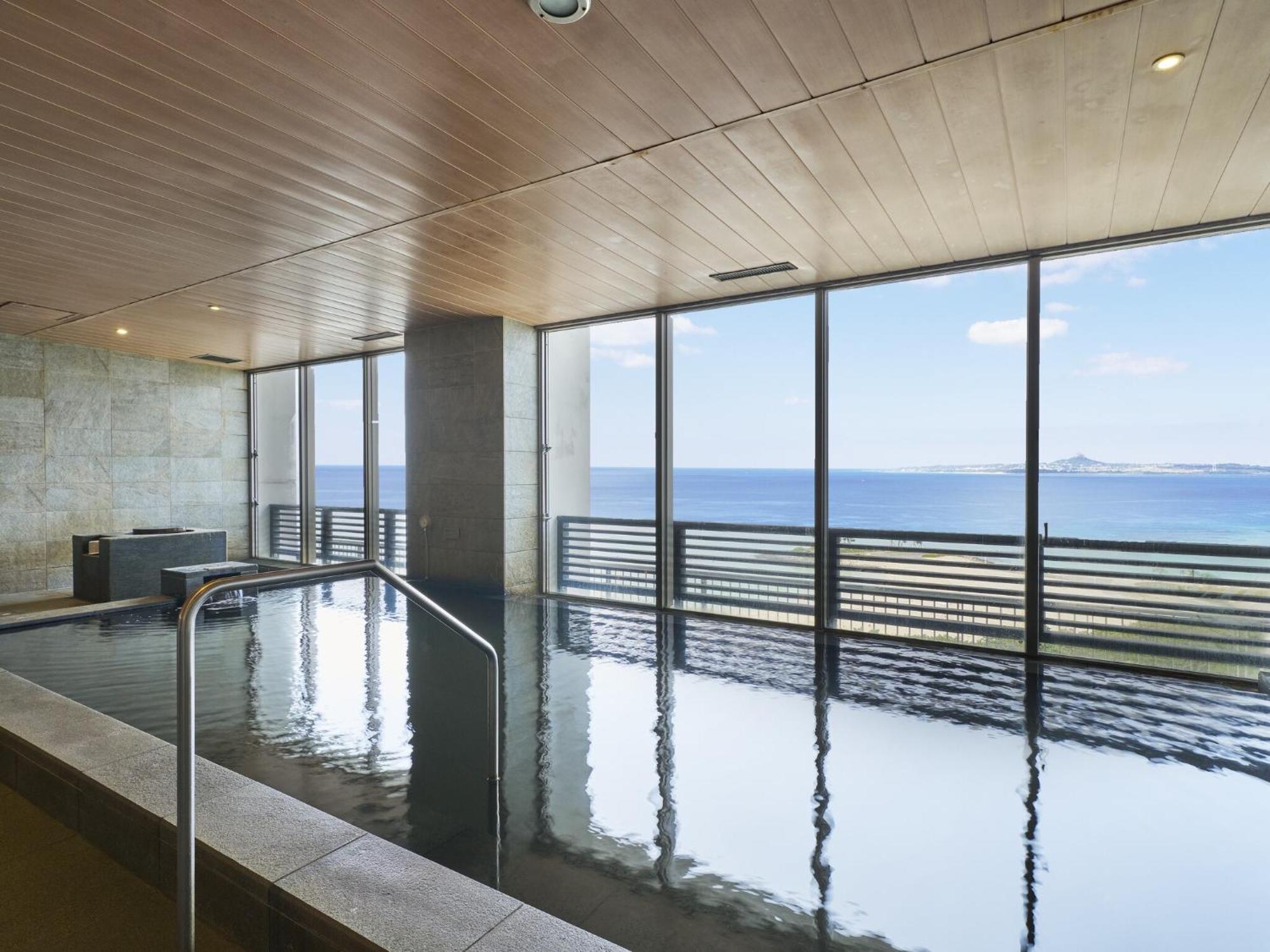 The Orion Hotel Motobu Resort & Spa Exteriör bild