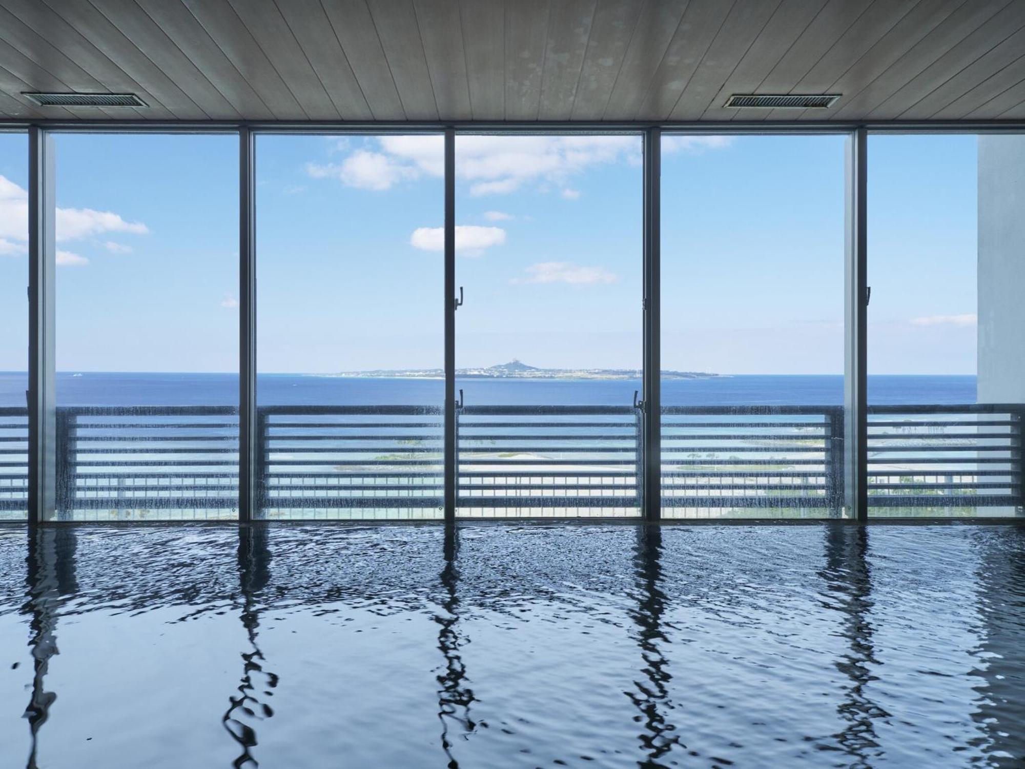 The Orion Hotel Motobu Resort & Spa Exteriör bild